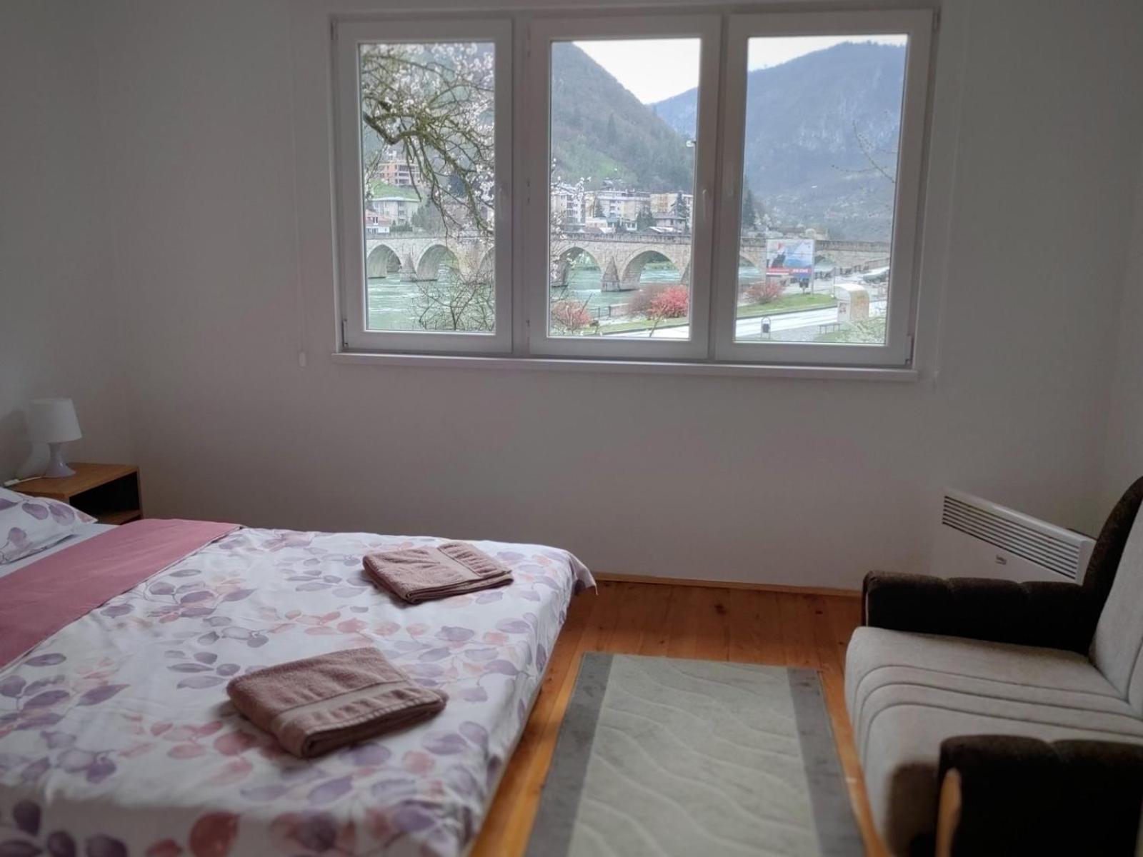 Ive Andrica 3 Višegrad Exterior foto